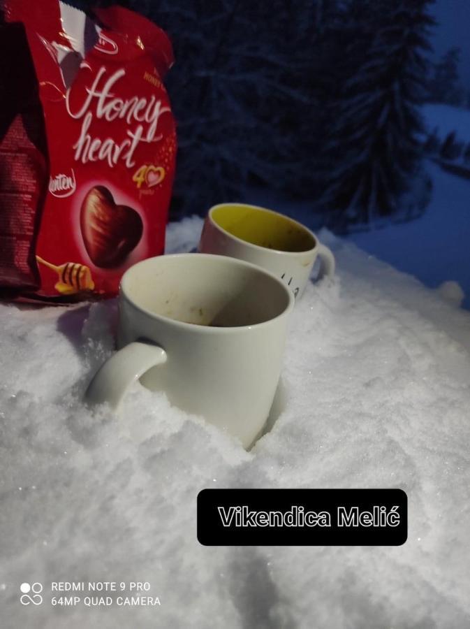 הוילה טראווניק Vikendica Amra I Indir מראה חיצוני תמונה